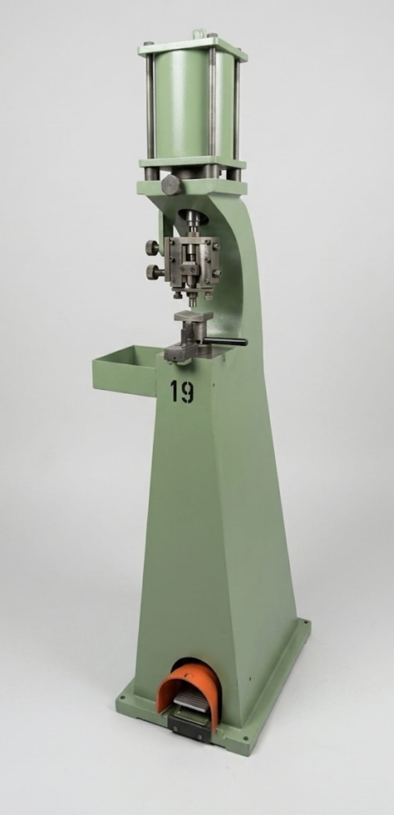 Pneumatic Press #19