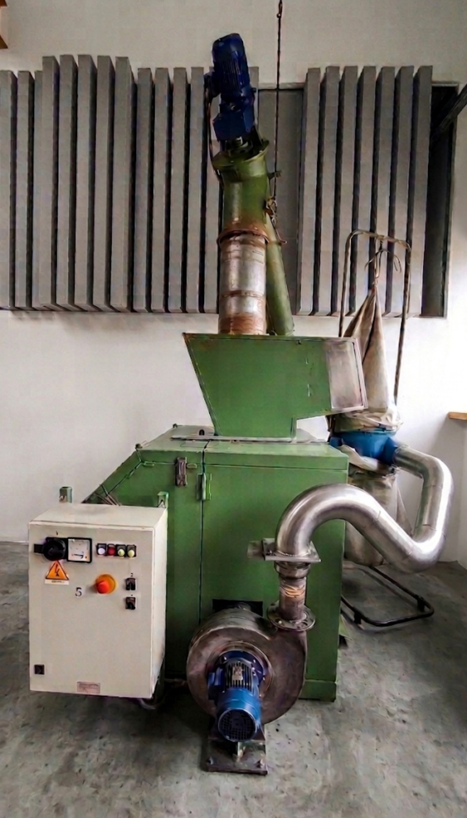 Chip Grinder & Dust Separator